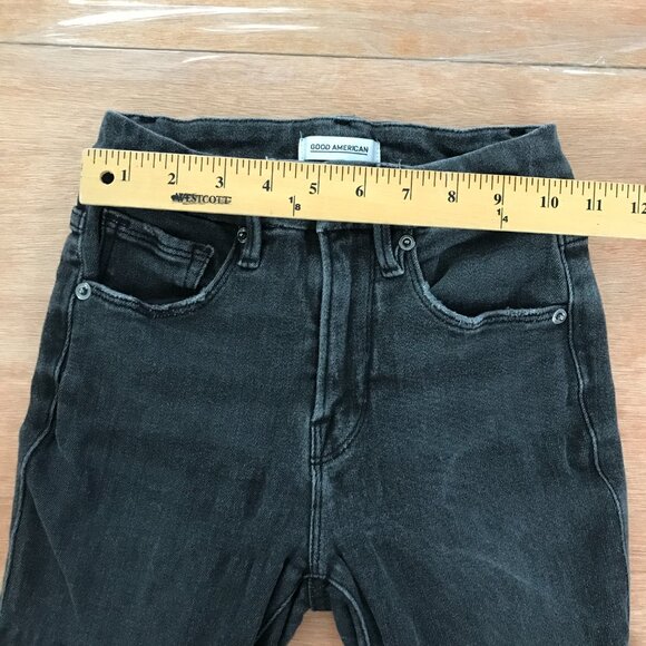 Good American Good Legs Jeans Women size 00/24 Black Frayed Hem Straight Leg - Picture 8 of 12